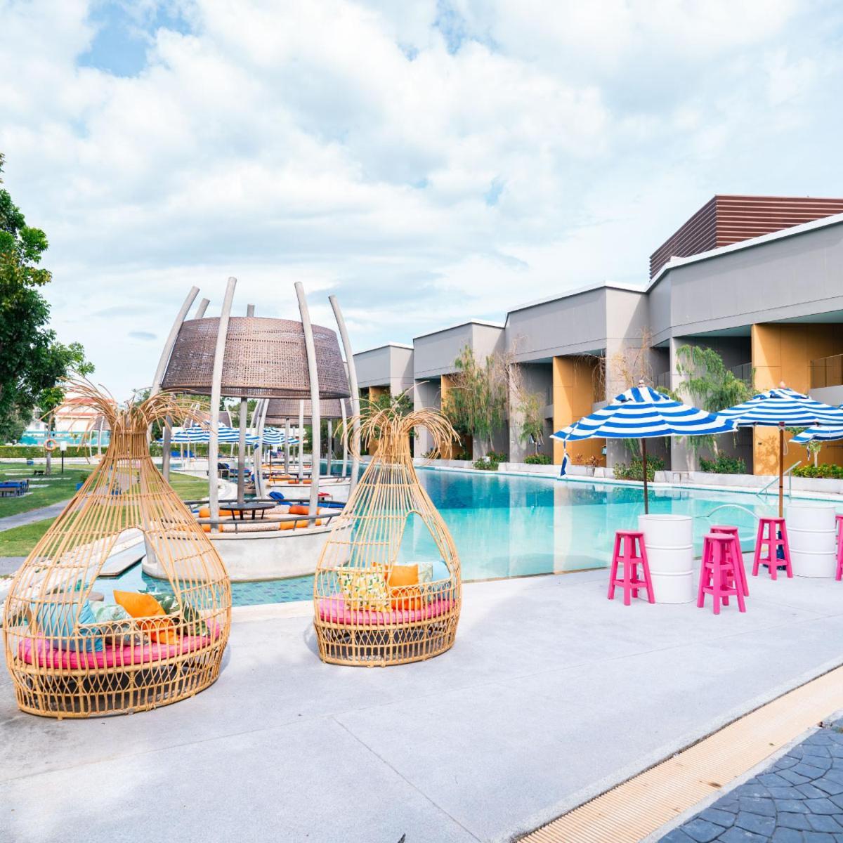 Avani+ Hua Hin Resort Cha-Am Exteriör bild